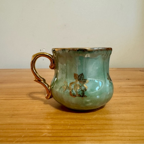 Vintage Victorian Style Tea Cup Mug Promenade Couple Green Gold Ornate - Picture 5 of 8